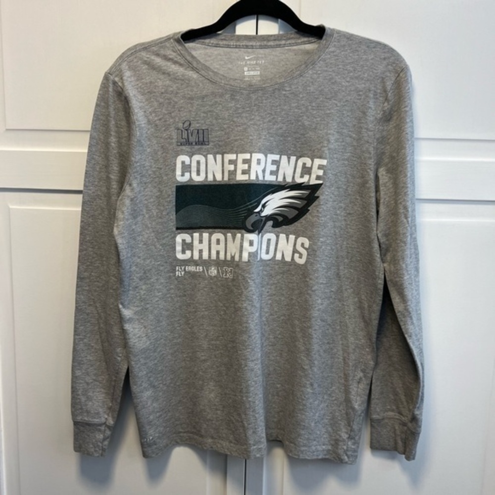 Nike Youth 2022 AFC CHAMPIONS Locker Room Trophy Collection Long Sleeve t-Shirt